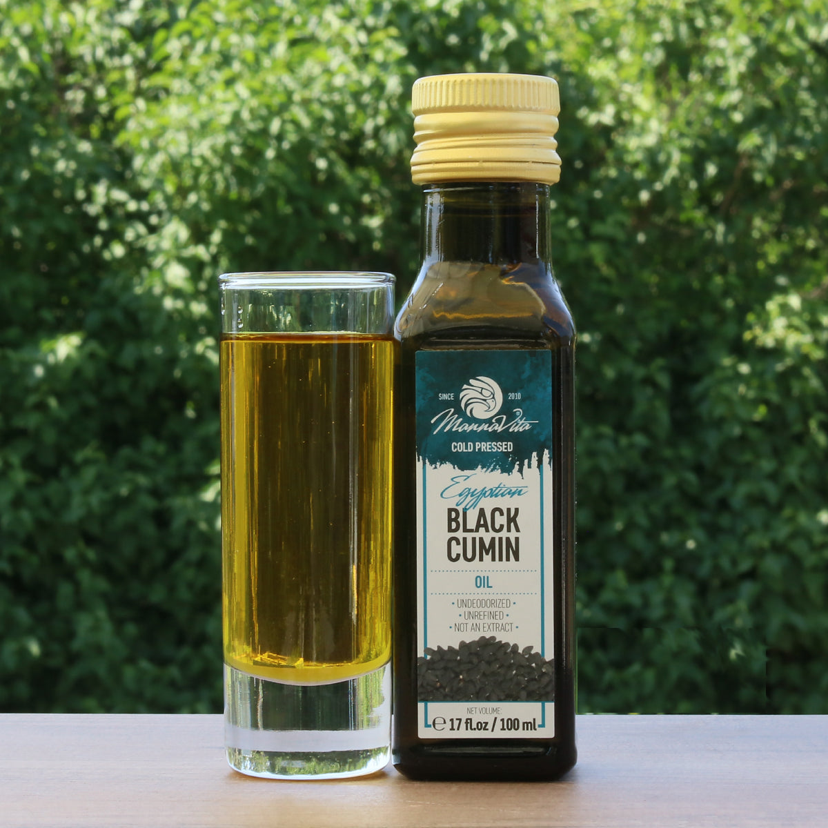Mannavita hladno stiskano olje črnega kumina • 100 ml