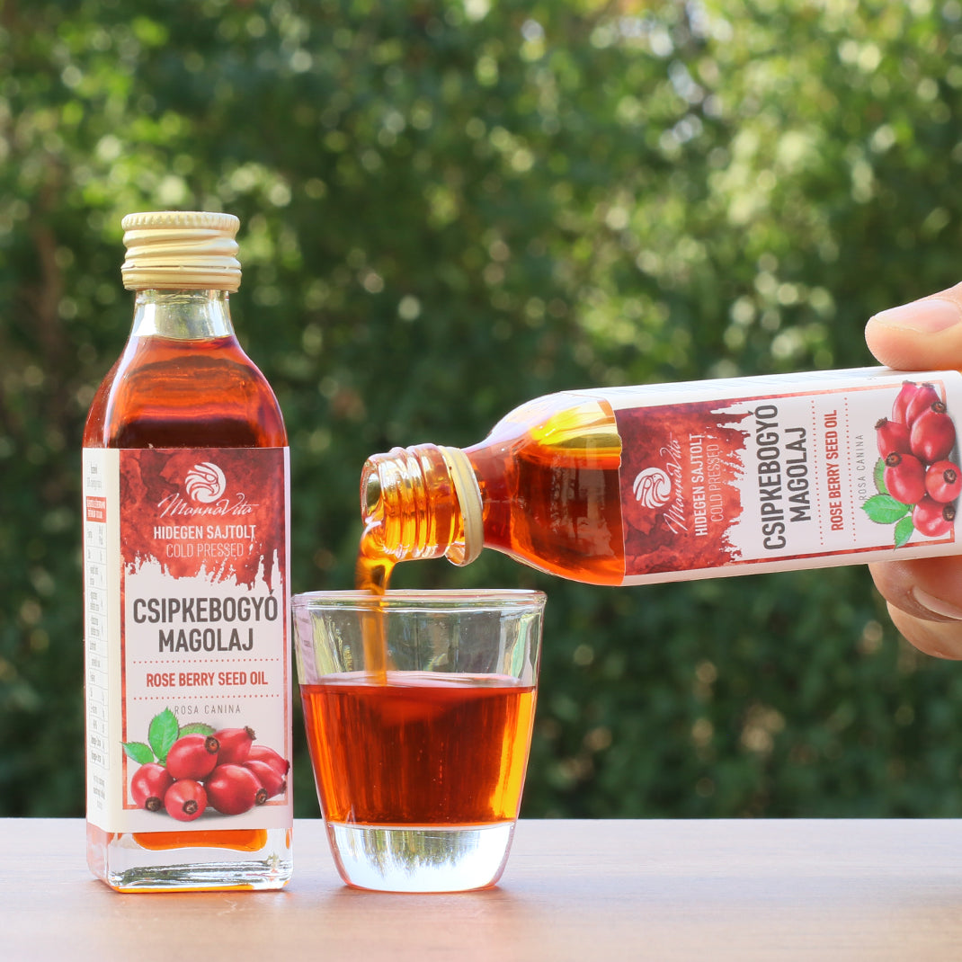 Mannavita madžarsko hladno stiskano olje šipkovih semen • 40 ml