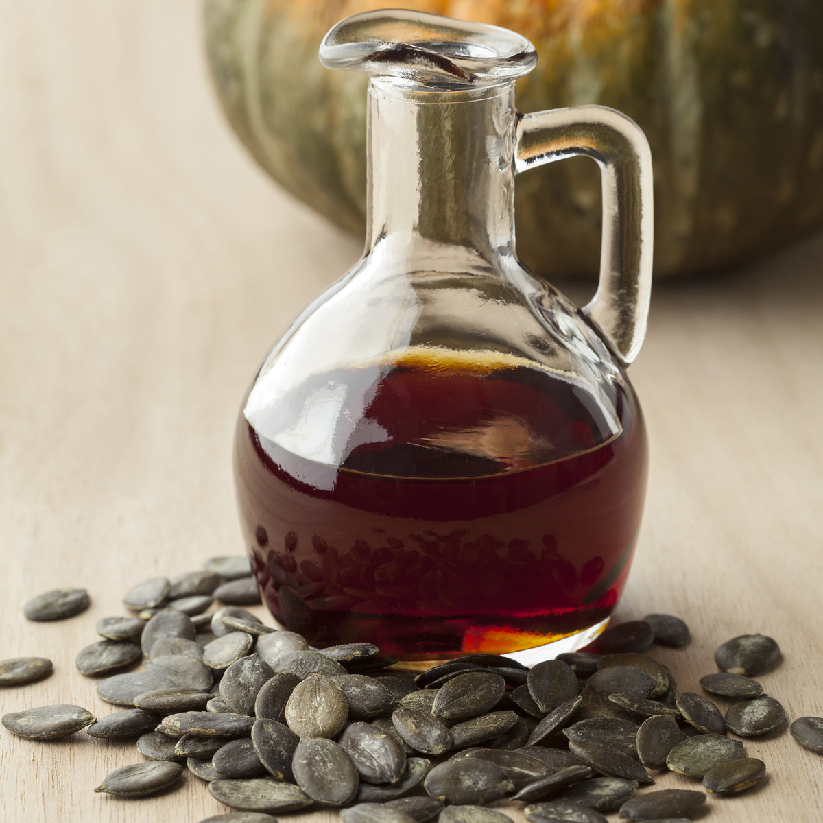 Mannavita madžarsko hladno stiskano bučno olje • 250 ml