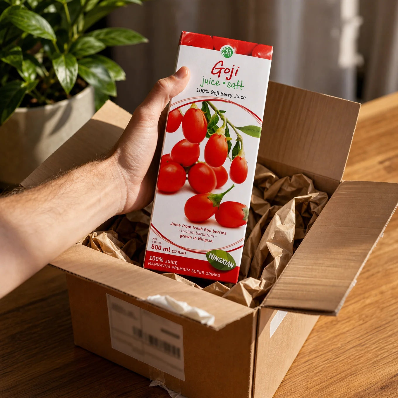 Mannavita Goji jagode, 100% čisti stisnjeni sok • 500 ml