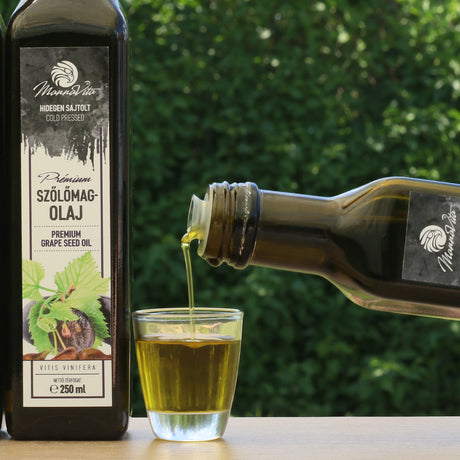 Mannavita madžarsko hladno stiskano grozdno olje • 250 ml