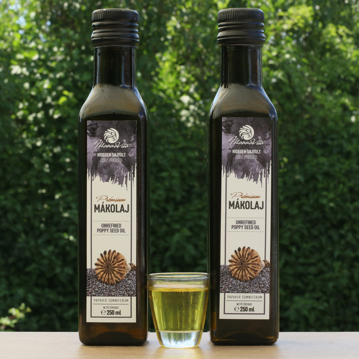 Mannavita madžarsko hladno stiskano olje iz makovih semen • 250 ml